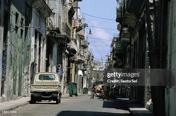 havana street - greater antilles foto e immagini stock