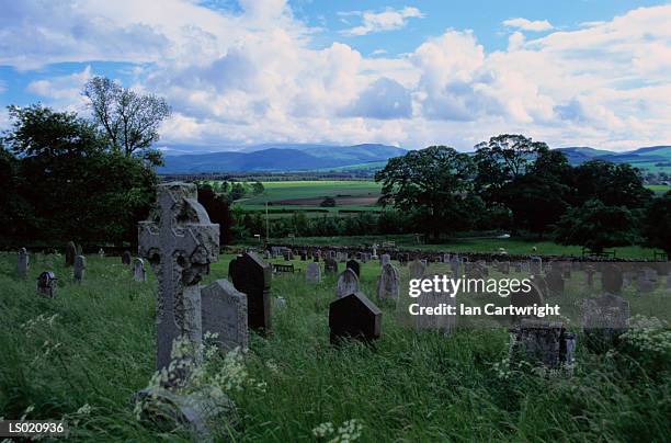 cemetery in england - cheviot hills stock-fotos und bilder