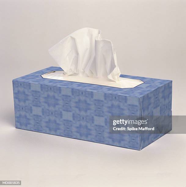 box of tissue - tissue box stockfoto's en -beelden