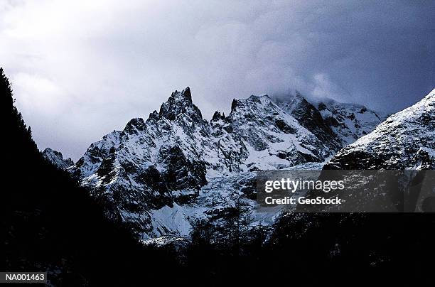 monte bianco, northern italy - monte stock pictures, royalty-free photos & images