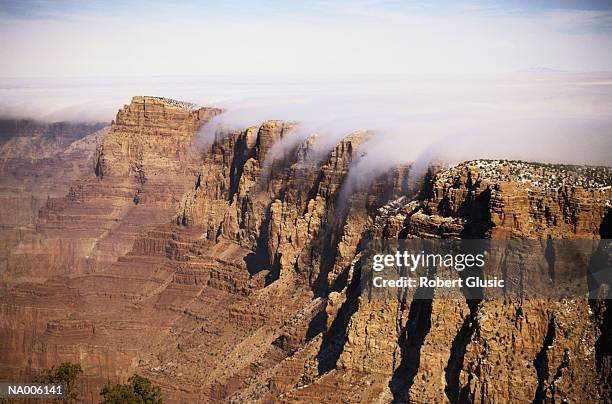 Canyon Rising 259,610 Rising Stock Photos, High-Res Pictures, and Images - Getty Images