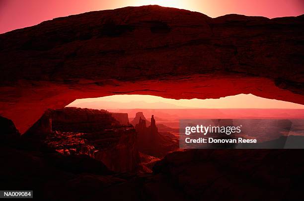 mesa arch at canyonlands national park - mesa arch stock pictures, royalty-free photos & images