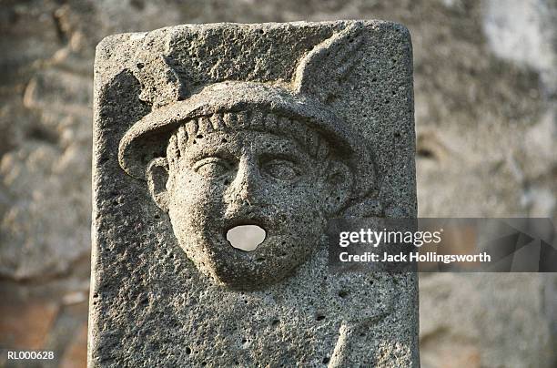 statue of hermes - antiker gott stock-fotos und bilder