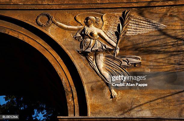 italy, rome, borghese museum, bas-relief of angel holding wreath - the museum of modern arts 8th annual film benefit honoring cate blanchett stockfoto's en -beelden