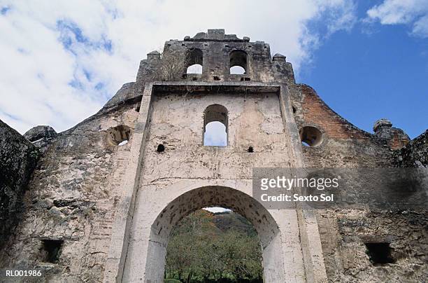 ruins of church in costa rica - costa stock-fotos und bilder