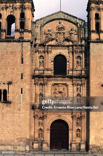 santo domingo church, oaxaca - domingo stock pictures, royalty-free photos & images