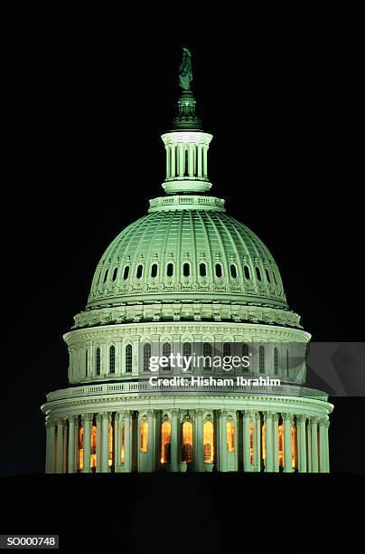 united states capitol at night - american society of cinematographers 19th annual outstanding achievement awards stockfoto's en -beelden
