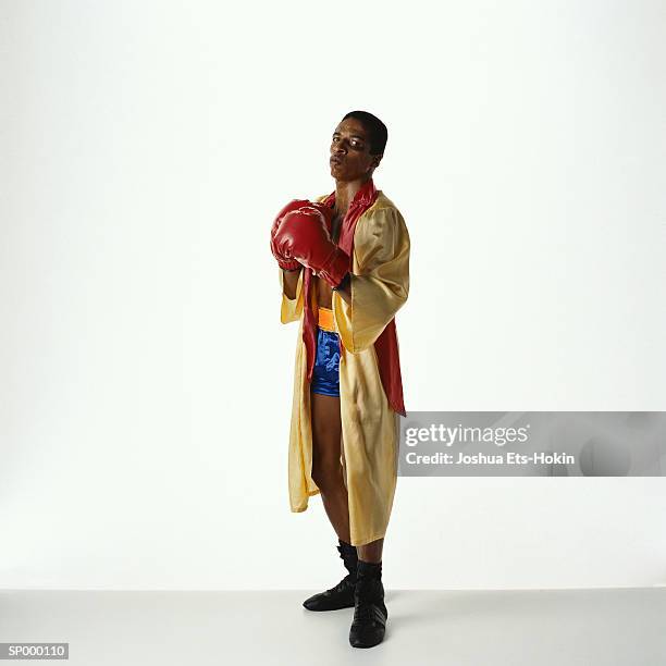 Boxer In Robe 555 Boxing Robes Stock Photos, High-Res Pictures, and Images - Getty Images