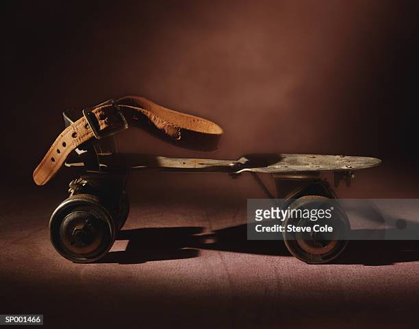 antique roller skate - roller fotografías e imágenes de stock