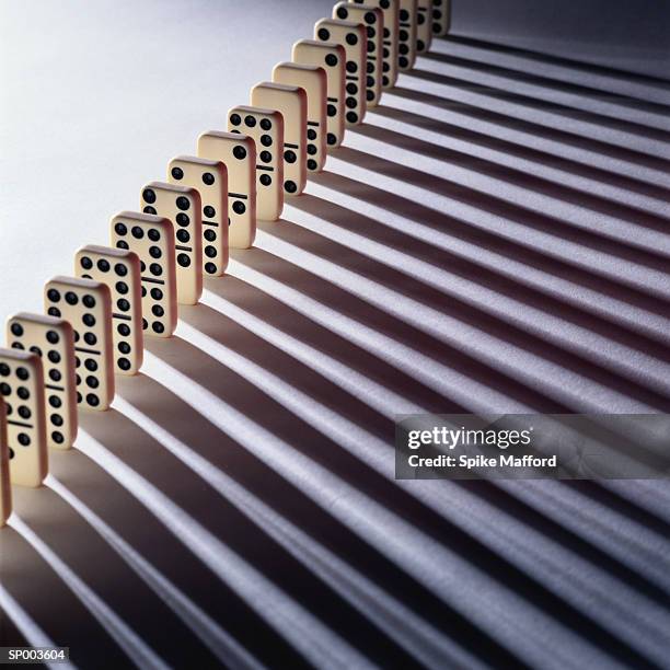 Spike File Spike File Photos et images de collection - Getty Images