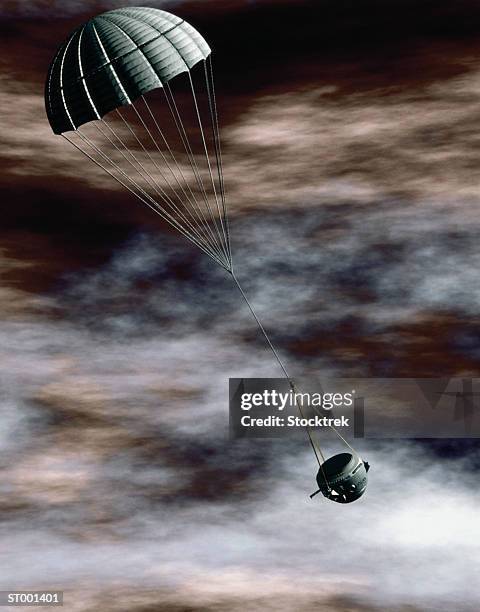 probe and parachute - unmanned spacecraft stock pictures, royalty-free photos & images