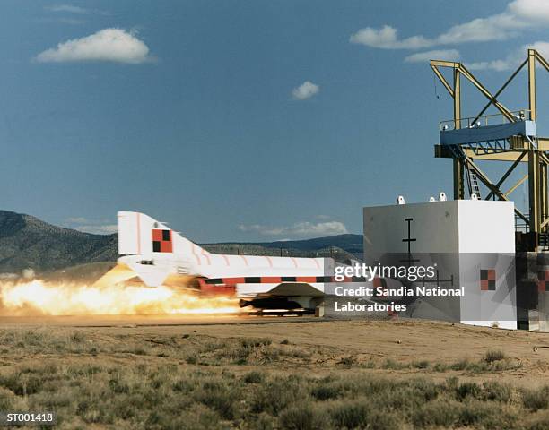 rocket sled test of f-4 phantom jet - sequential series stock pictures, royalty-free photos & images