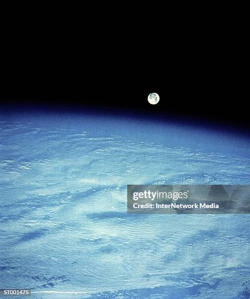 moon rise over the pacific - pacific war stock-fotos und bilder