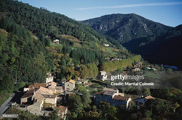 valley town - town imagens e fotografias de stock