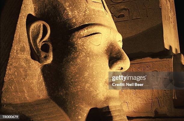 egypt, temple of luxor, rameses ii statue, close-up - ii stock pictures, royalty-free photos & images