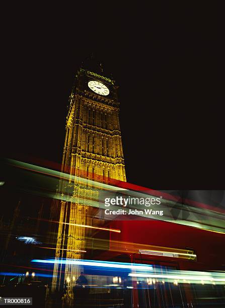 big ben at night - king juan carlos attends a meeting of the council of ministers at the zarzuela palace stockfoto's en -beelden