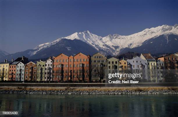 row of houses in innsbruck, austria - north tirol stock pictures, royalty-free photos & images