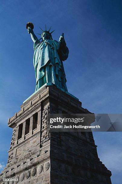 statue of liberty - liberty island stock pictures, royalty-free photos & images