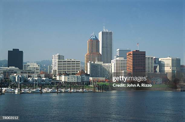 portland skyline - oregon - portland oregon ストックフォトと画像