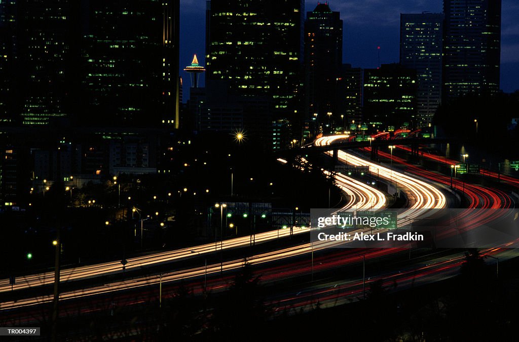 USA, Washington State, Seattle, traffic moving on highway, night