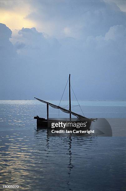 fishing boat - nautical vessel part foto e immagini stock