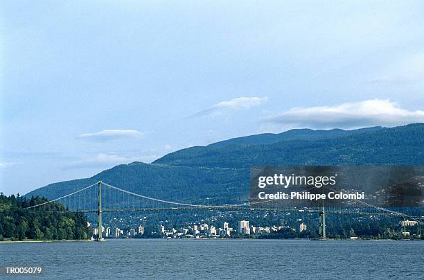 vancouver skyline - canadas grammy night a salute to canadas nominees at the 58thgrammy awards and showcase of canadian music excellence stockfoto's en -beelden