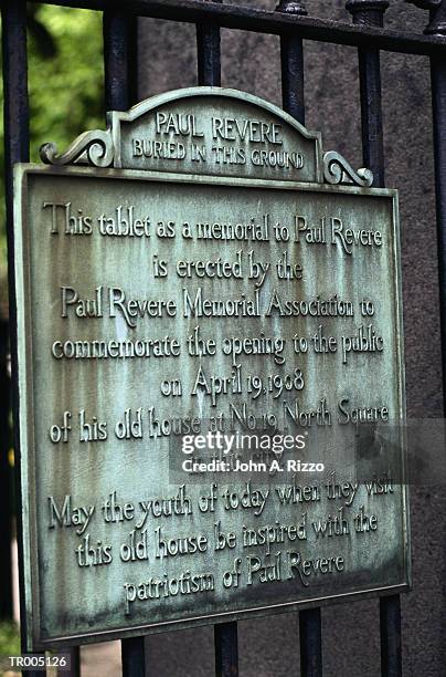 burial place of paul revere -- boston - paal stock pictures, royalty-free photos & images