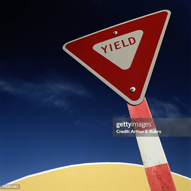 Rectangular Yield Sign 310 Yield Sign Shape Stock Photos, High-Res Pictures, and Images ...
