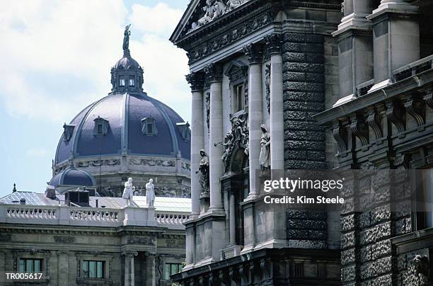 belvedere palace, vienna - kim stock pictures, royalty-free photos & images