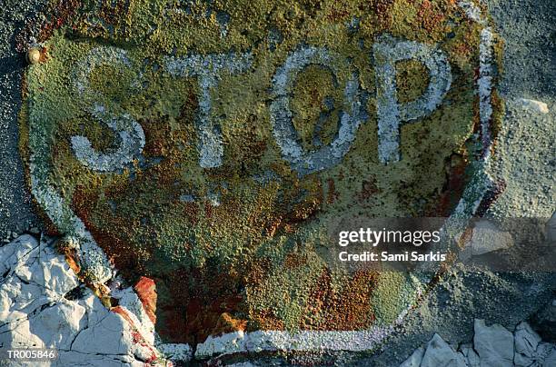 old stop sign - the power of colors maybelline new york make up runway arrivals mercedes benz fashion week berlin autumn winter 2016 stockfoto's en -beelden