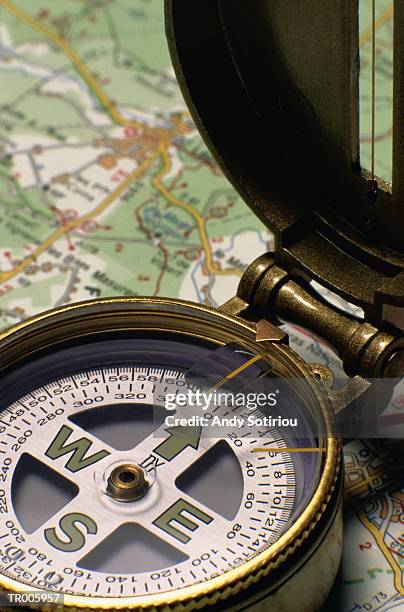 Visual Compass Or Road Map Road Map Compass Photos and Premium High Res Pictures - Getty Images