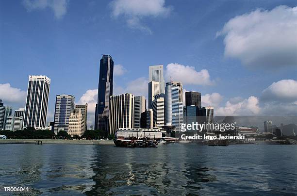 singapore skyline - singapore stock-fotos und bilder