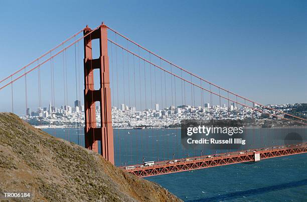 golden gate bridge - official media preview for world premiere of king tut treasures of the golden pharaoh stockfoto's en -beelden