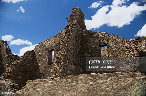 ruins in new mexico - chaco canyon ruins stock pictures, royalty-free photos & images