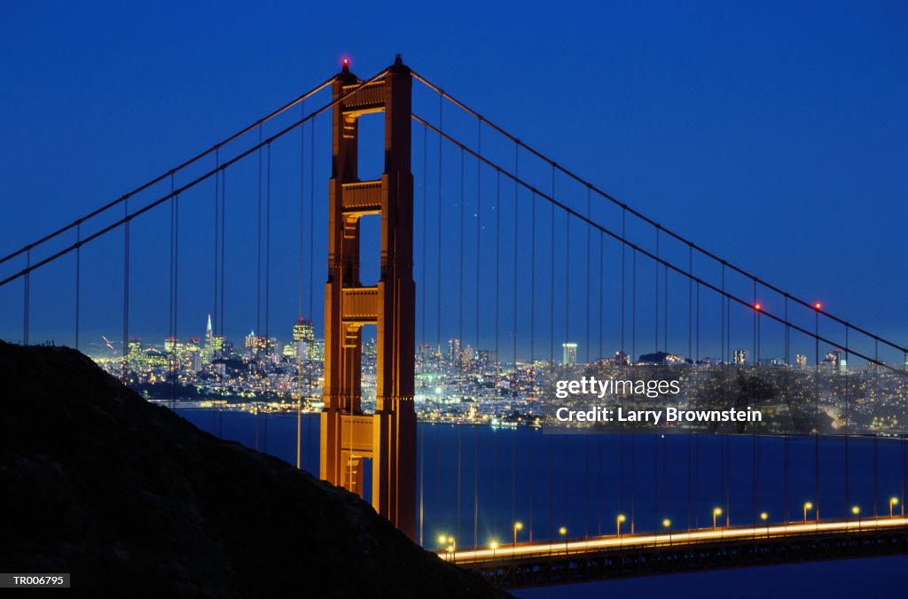 USA, California, San Francisco, Golden Gate Bridge, night