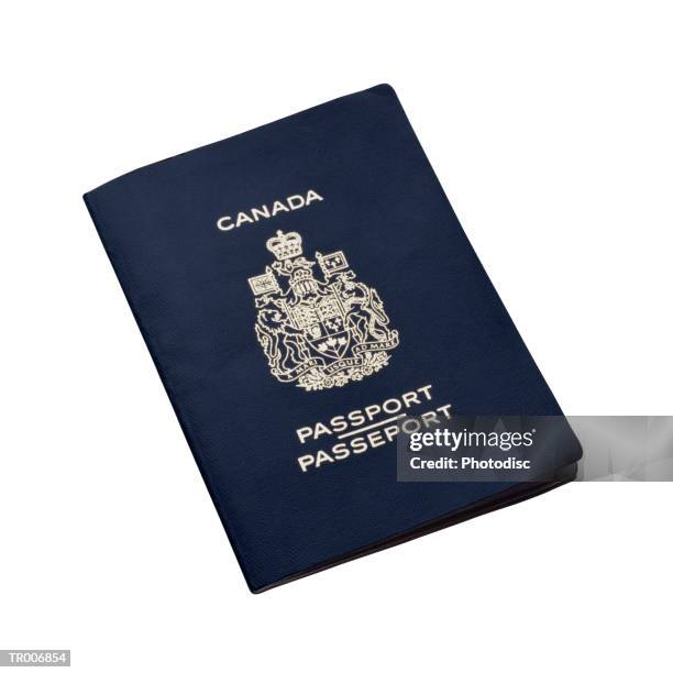 canadian passport - canadese cultuur stockfoto's en -beelden