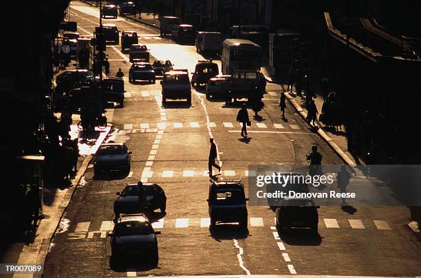 paris street - kleurcorrectie stockfoto's en -beelden