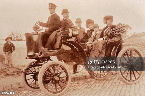 antique car - antique stockfoto's en -beelden