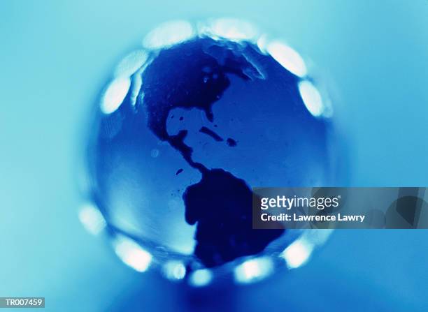 globe in a marble - lawrence bildbanksfoton och bilder