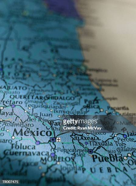 detail of a map of mexico - messico centrale foto e immagini stock