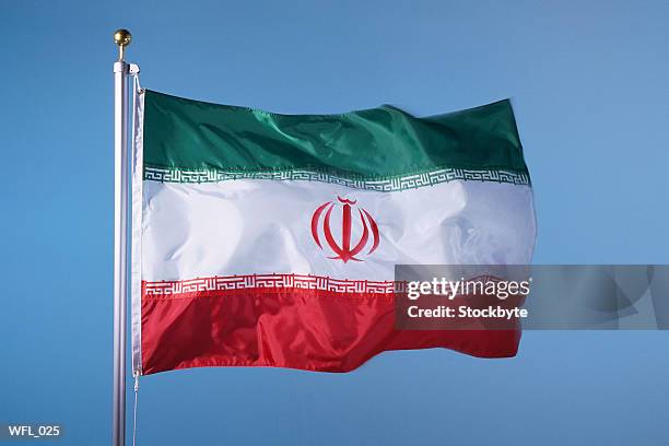 flag of iran - iranian flag stock-fotos und bilder