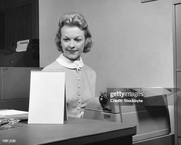 woman typing - only mid adult women stock pictures, royalty-free photos & images