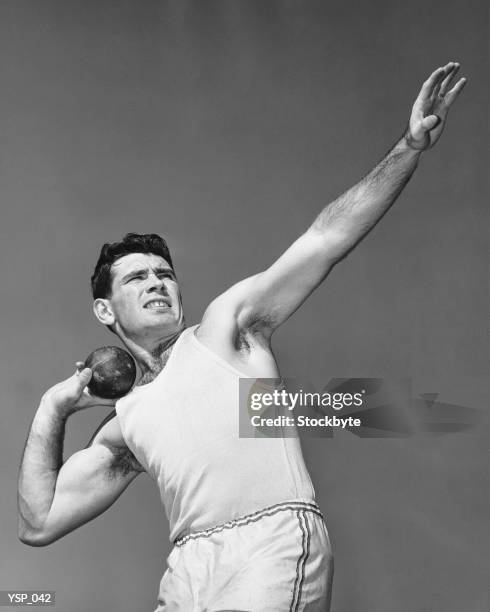 man throwing shotput - shot put stock pictures, royalty-free photos & images