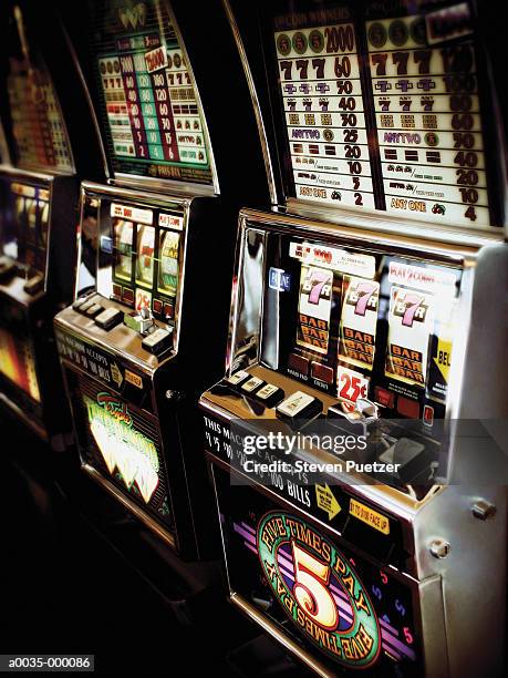 Slot Machine Multile Rows 183 Row Of Slot Machines Stock Photos, High-Res Pictures, and Images ...