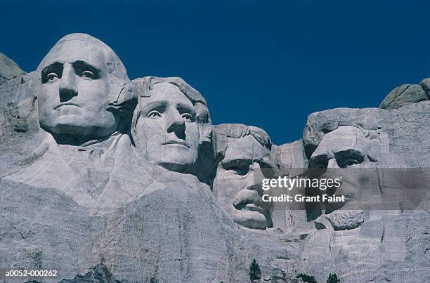 mount rushmore heads - rushmore george washington stock pictures, royalty-free photos & images