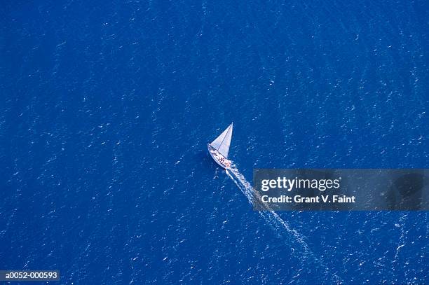 yacht at sea - sailing boat bildbanksfoton och bilder