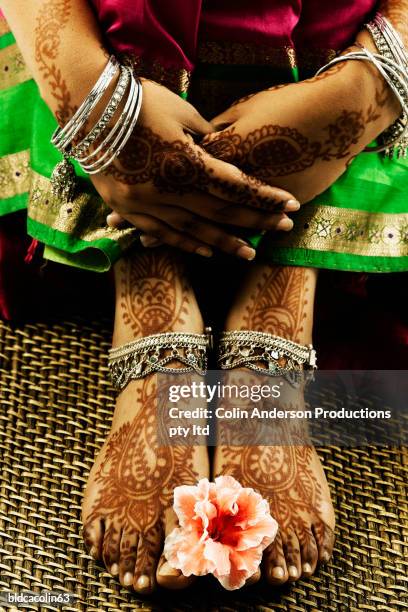 woman's feet with henna and ankle bracelets - travel11 stock pictures, royalty-free photos & images