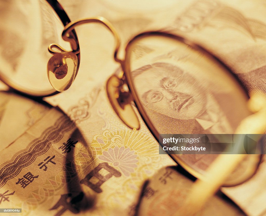 Japanese Notes and Spectacles