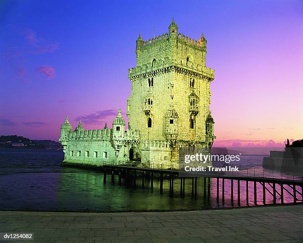 belem tower, lisbon, portugal - lisbon - fotografias e filmes do acervo