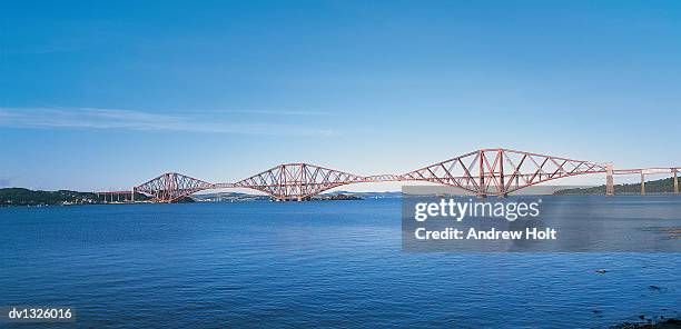 firth rail bridge over the firth of forth, scotland - lothian bildbanksfoton och bilder